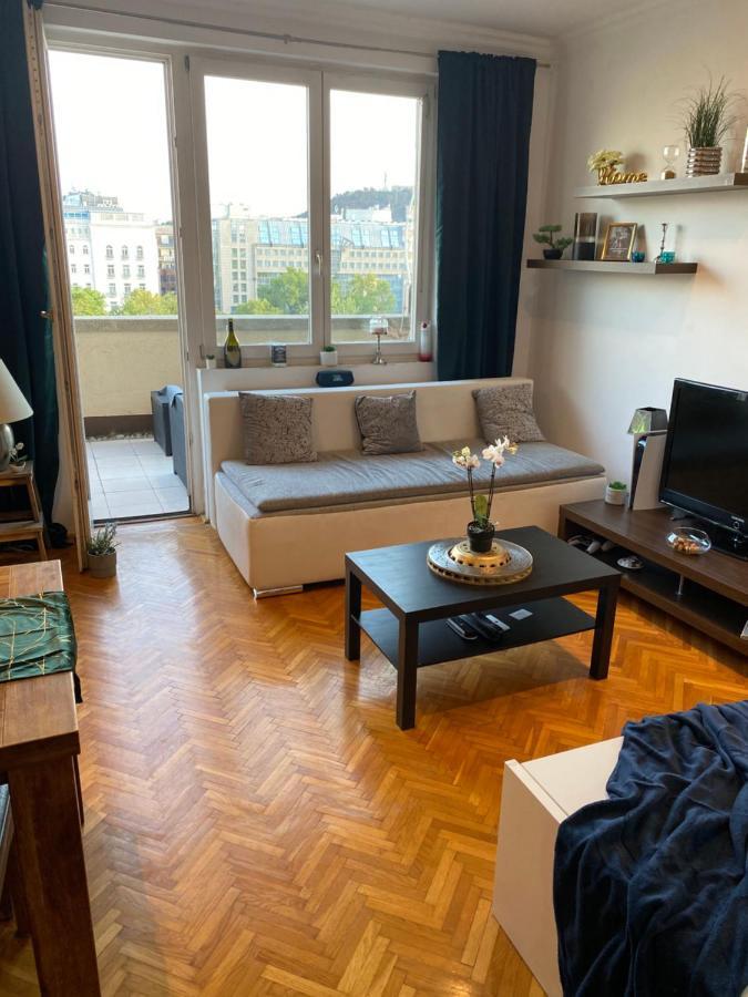 Apartment In The Center Of The “jungle” With Panorama Budapest